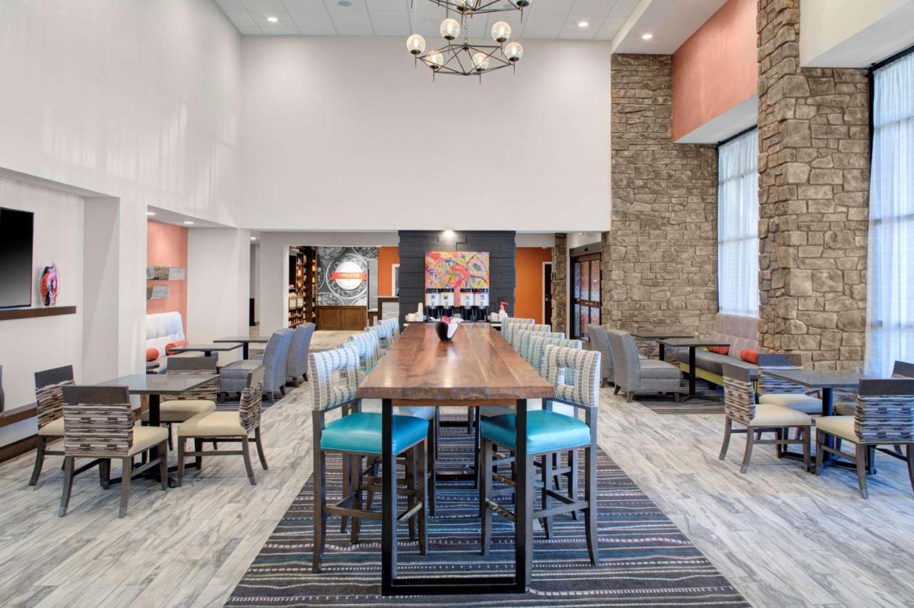Hampton Inn Suites Flagstaff East Ngoại thất bức ảnh