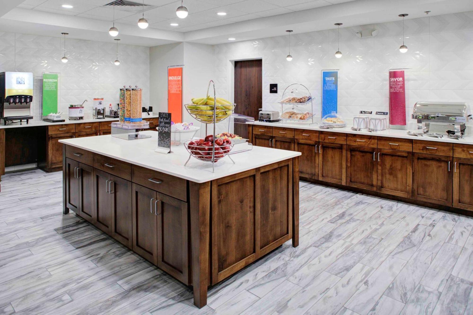 Hampton Inn Suites Flagstaff East Ngoại thất bức ảnh