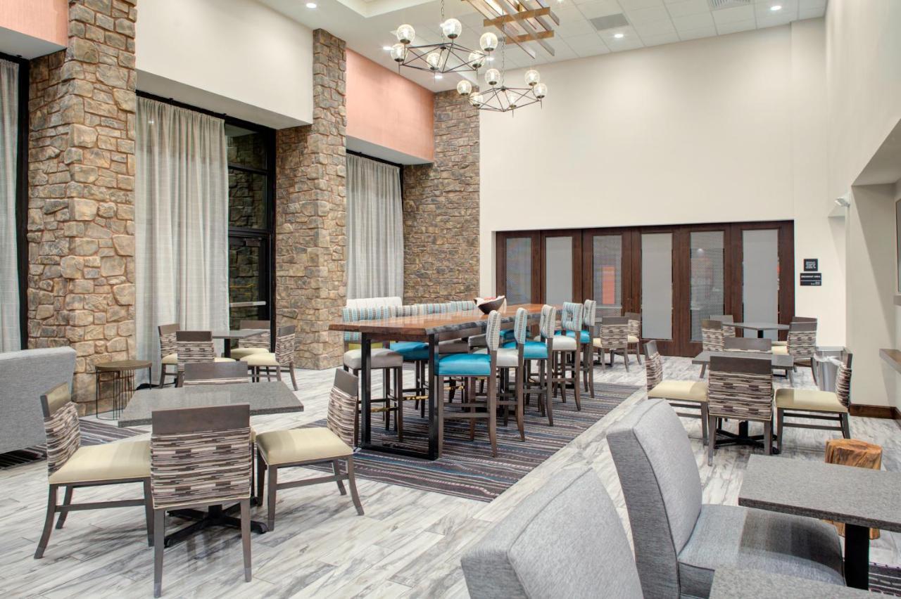Hampton Inn Suites Flagstaff East Ngoại thất bức ảnh